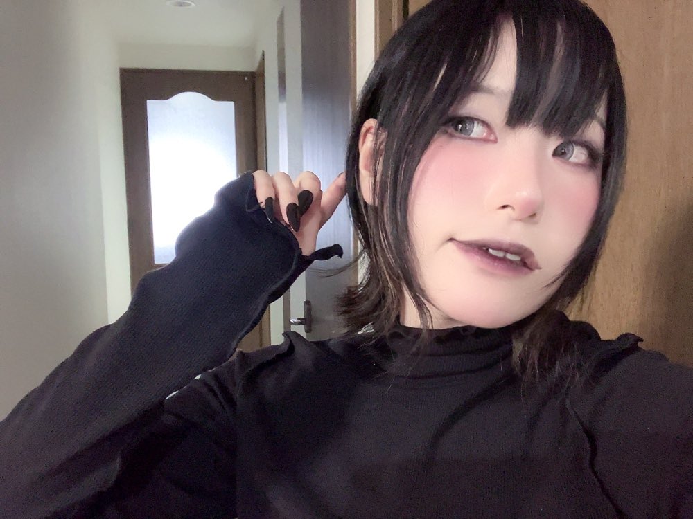 いろ tweet media