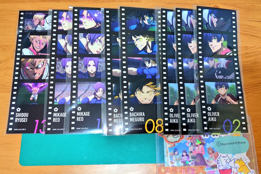 なつ tweet media