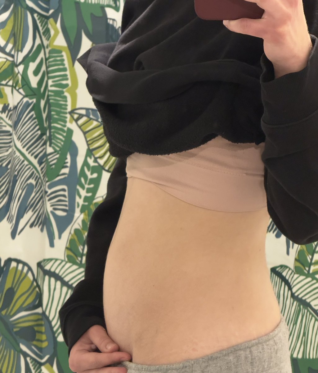 lohina0's tweet photo. oh her pregnancy https://t.co/DNFolakdkb