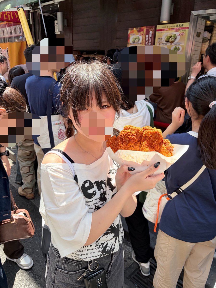 人間不信。 tweet media