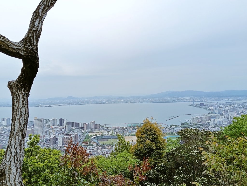 友達と山登りしたりカレー食べたり本屋に行ったり、あとは家でのんびりする休日でした