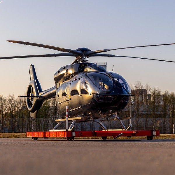 JETZT_PRde's tweet image. Presseinfo / HELIGOLF erweitert Business-Aviation-Portfolio um exklusive H145 VIP-Charterflüge 

#helikopter #reise #business #unternehmen #mittelstand #charterflug

tinyurl.com/yynmprmz