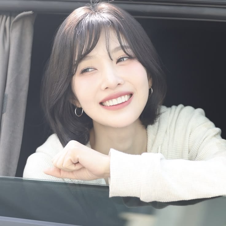 C27155262Camila's tweet image. Welcome back Actress Park Sooyoung 
Joy 2017/ Joy 2026
Ela esta tão jovem
#JOY #조이 #RedVelvet #박수영
#ParkSooyoung @RVsmtown