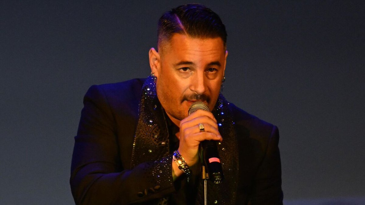 MusicTelecinco's tweet photo. Andy Morales habla como nunca del problema de salud que arrastra desde hace veinte años: "Todavía sigo en tratamiento" https://t.co/kMOxzdmEiX