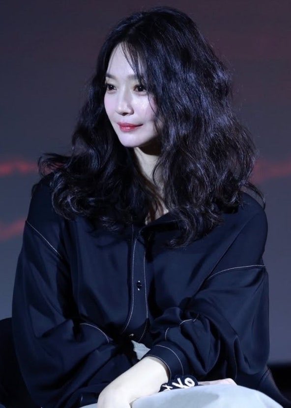 제이로그 tweet media