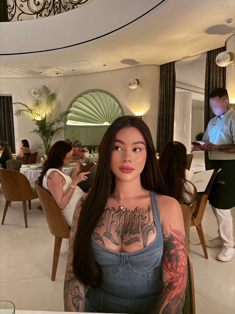 Bruna 💋🏳️‍⚧️ tweet media