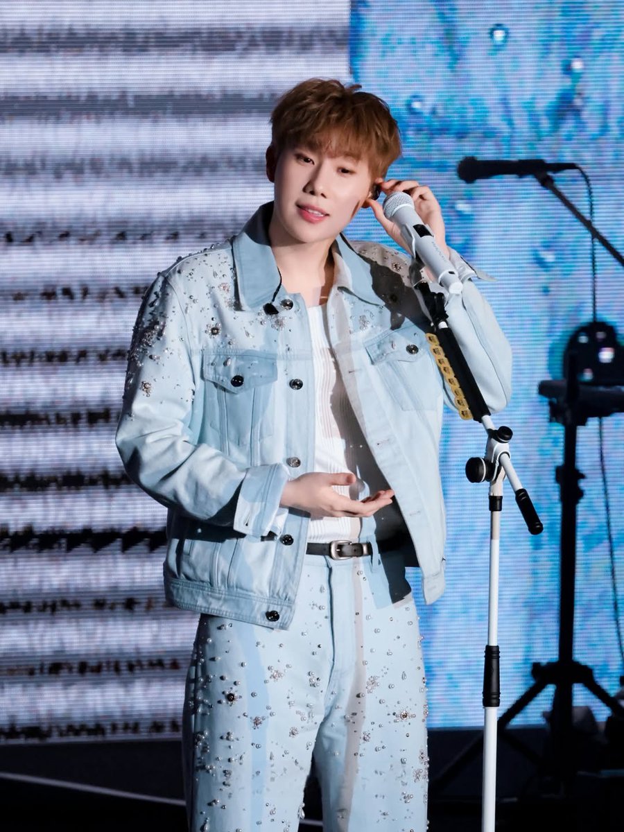 규지지 tweet media