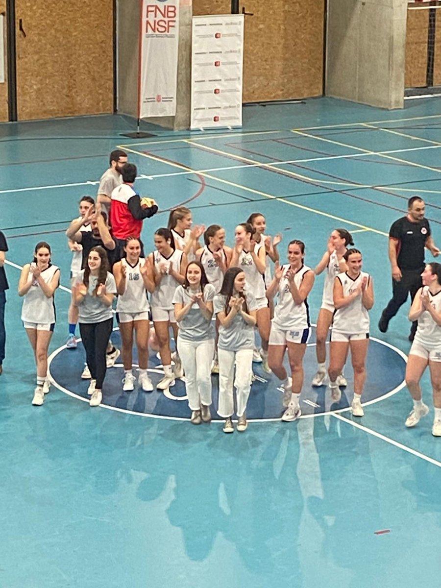Mutilbasket's tweet photo. Aranguren Mutilbasket, campeón cadete femenino de Primera y billete para el Campeonato de España / Aranguren Mutilbasket, Lehen Mailako kadete mailako emakumezkoen txapeldun eta Espainiako Txapelketarako txartel #aupamutilbasket
https://t.co/OepoMZ91gH https://t.co/pwitbLH0Xc