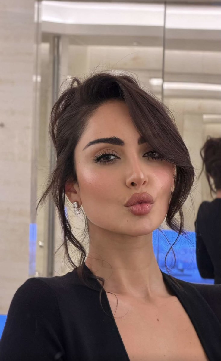 يولاند tweet media