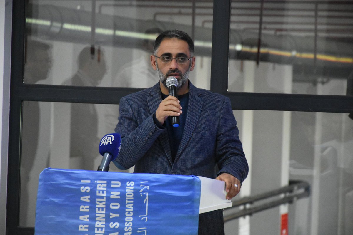 amuhammedislam's tweet photo. Malatya Uluslararası Öğrenci Derneği’mizin organizasyonu ile Beydağı Gençlik Kampı’nda farklı ülkelerden uluslararası öğrencilerle bir araya geldik. Güzel bir ortamda, kardeşlik bağlarının güçlenmesine vesile, nitelikli bir program oldu. 
Yaşadığımız krizlerin üzerimizde oluşturduğu ümitsizlik girdabından çıkmamıza vesile oluyor böyle programlar; elhamdülillah. 
Uluslararası öğrenciler, hem ülkemiz, hem ülkeleri hem de küresel ölçekte yarınların inşaası için bütün insanlık adına kıymetli bir hazine…