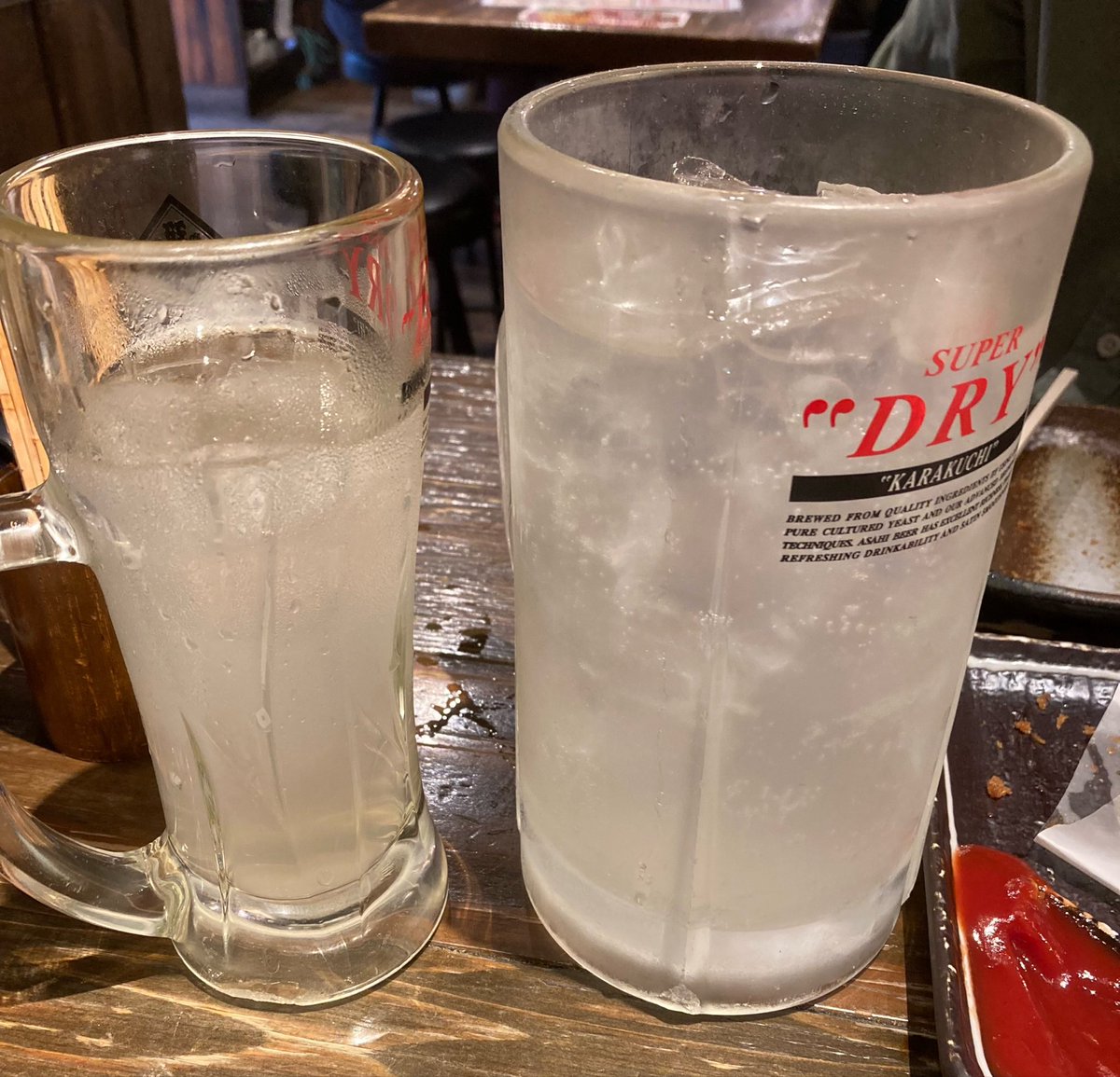 ccc_FLO's tweet photo. GWいかがお過ごしでしょうか？！
久々のぴのさんはメガレモンサワーでカンパーイ🍻 https://t.co/UcxFNTqMJu