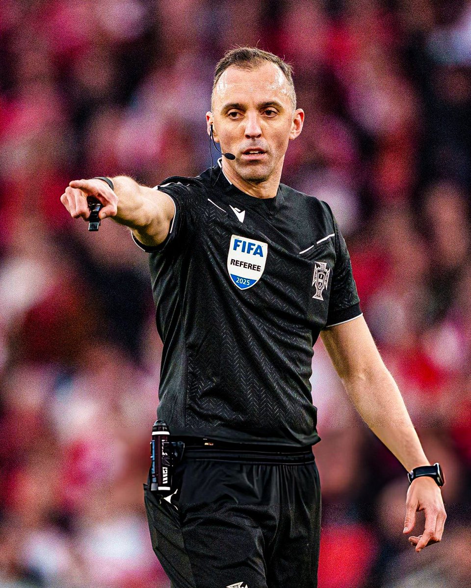 🚨 OFFICIAL: João Pinheiro 🇵🇹 will referee the second leg between FC Bayern Munich and Paris Saint-Germain this Wednesday! ⭐️