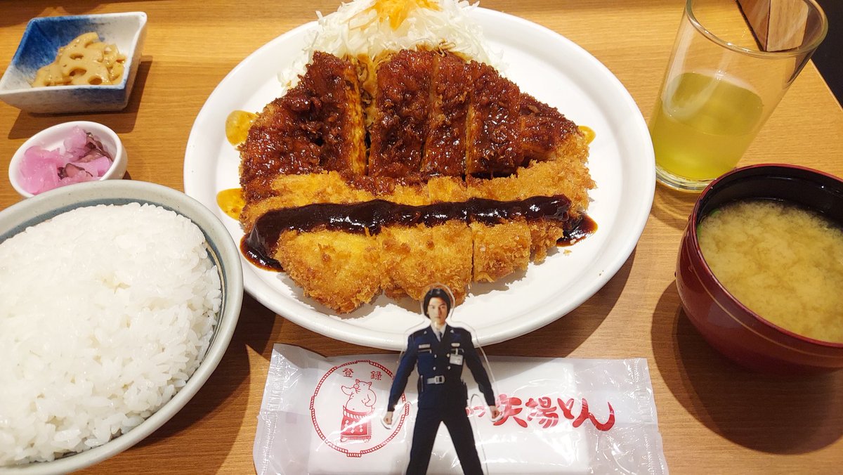 らく tweet media