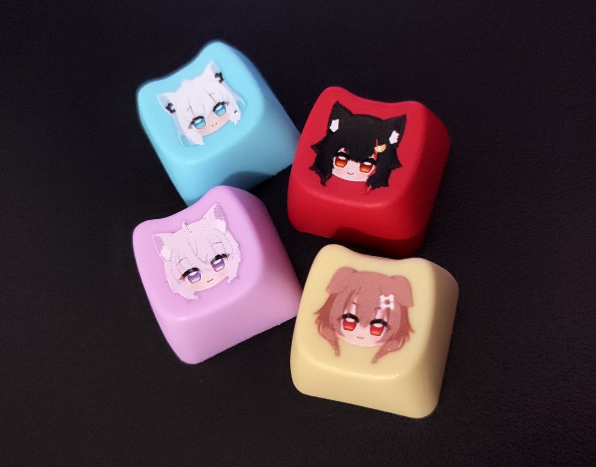 mearwynn's tweet photo. Hololive:GAMERS cat keycaps for Comifuro22 ❤️
I admire and love them so much!! (especially Okayu &amp; Korone, because they are my number 1 oshi's in Hololive 🥺). Maybe one day I'll make other member like EN / ID ones ✨

#hololive #hololivegamers #CF22 https://t.co/XHTbxTSiI7