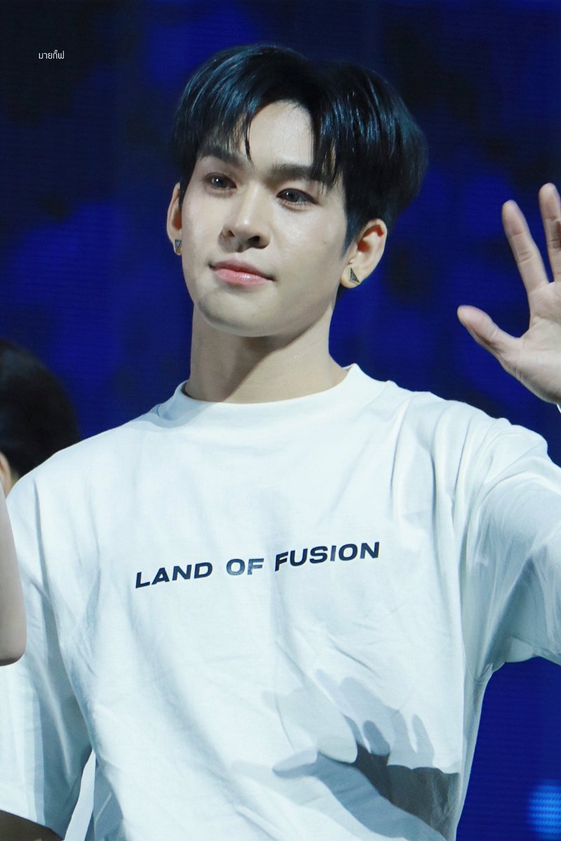 มายกิ๊ฟฟฟฟฟฟฟ ˚₊ · ♡ tweet media