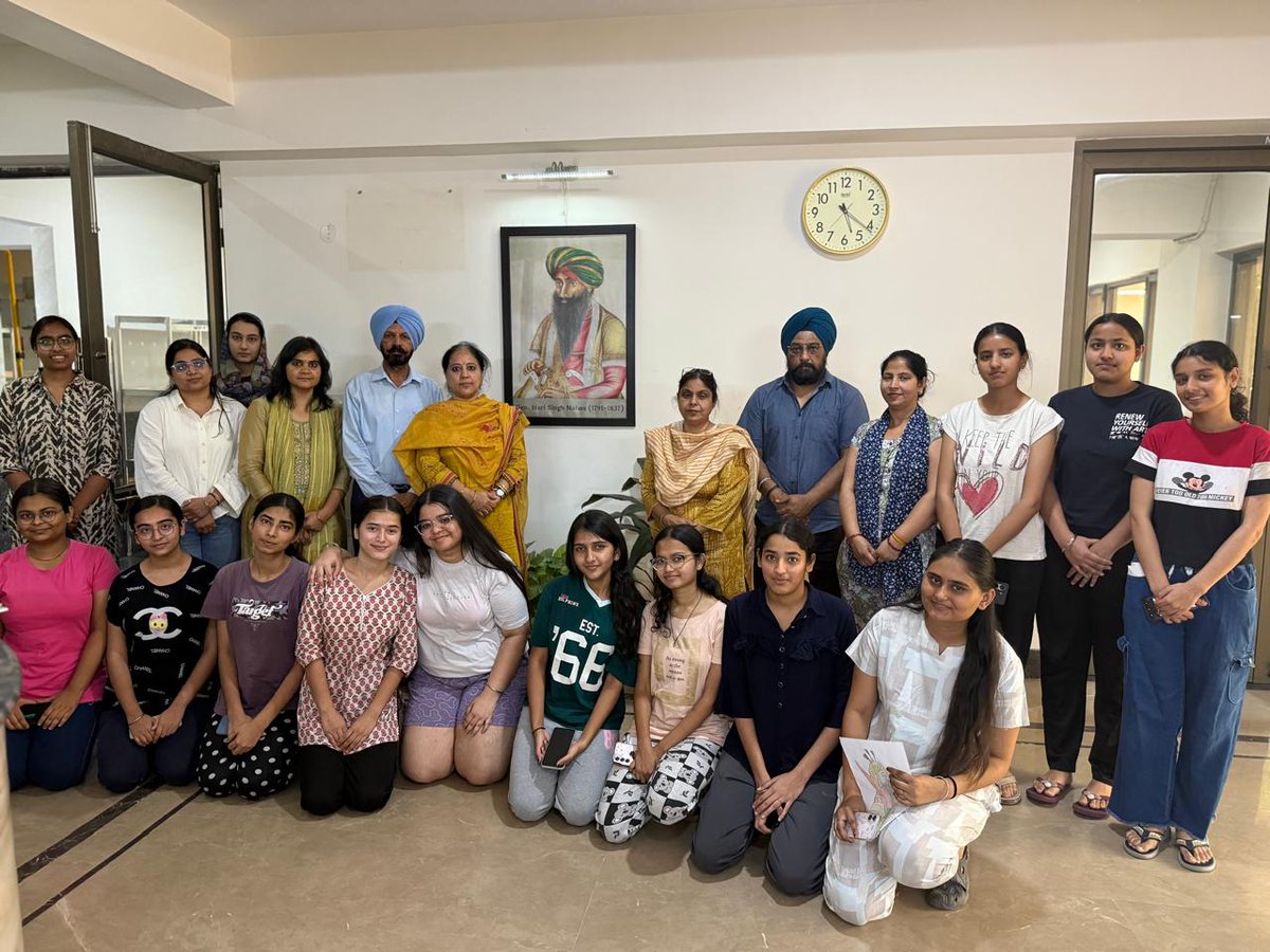 SGTB Khalsa Media tweet media