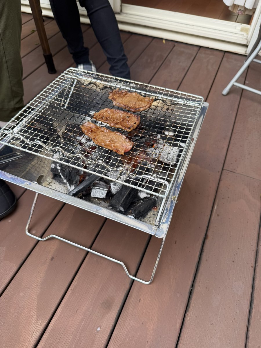 今日はお客様のお家でバーベキュー
松坂牛美味かった🐄