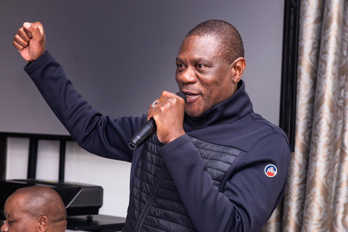 Paul Mashatile🇿🇦 tweet media