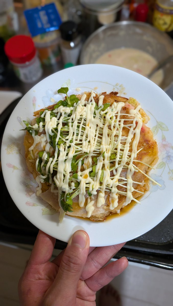 久々にお好み焼き作りました
ソースも良いけどレモン醤油で食べるお好み焼きもあっさり目で食べやすくて美味しい