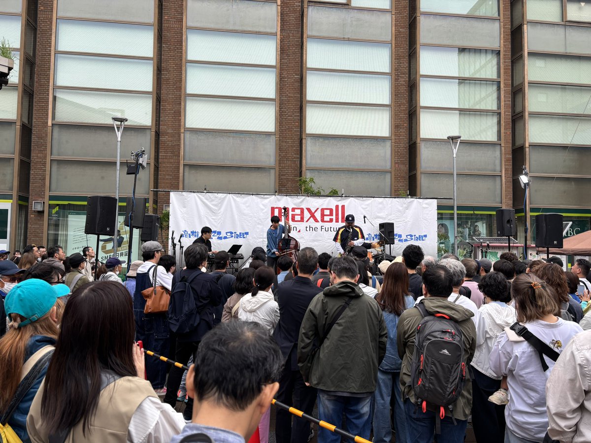 リリー tweet media