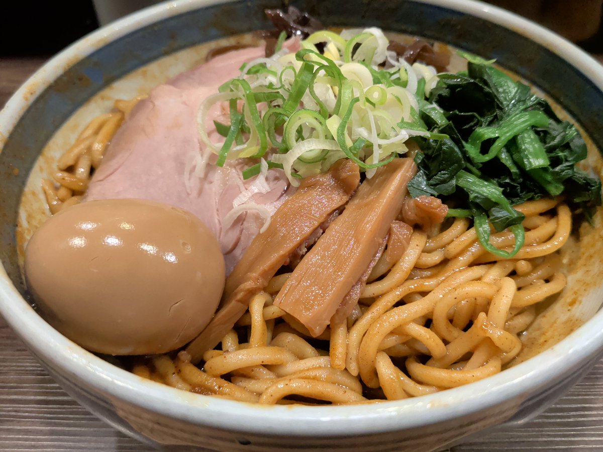 rasis2525's tweet photo. カレー油そば うまー
 #しすラー https://t.co/lVecm8Vlj8