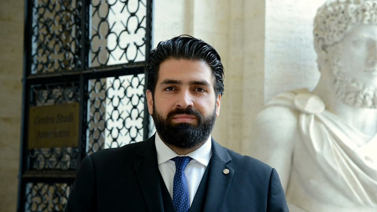 Kataeb_Eng's tweet photo. Abdallah Says #Hezbollah Shouldn't Outbid President Aoun on Sovereignty, Deems Talks With #Israel Inevitable
https://t.co/KHyEQN5Oki
@KataebInt @marwanabdalah https://t.co/YRfQJKs2vc