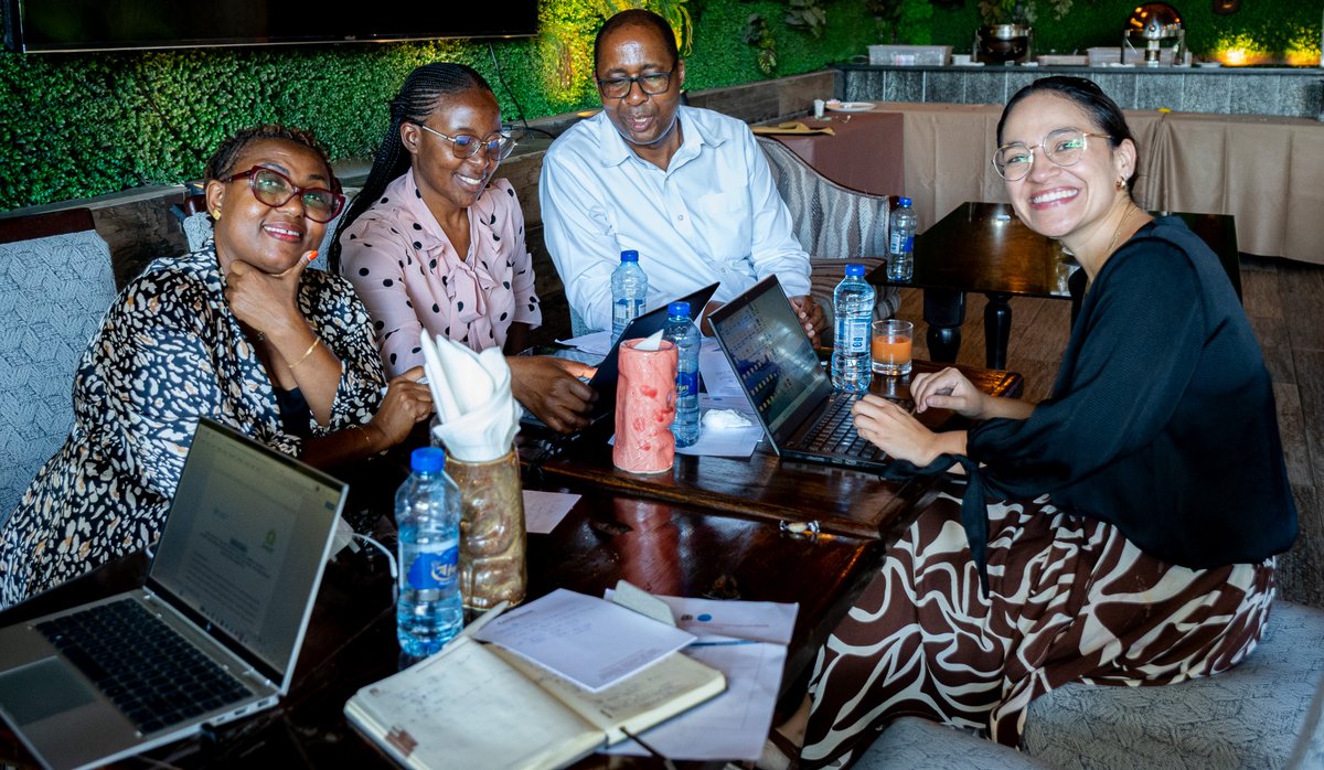 UNICEFTanzania's tweet photo. With support from the #GlobalThematicFund for Nutrition, @UNICEFTanzania &amp; @wizara_afyatz convened partners to validate Tanzania’s Nutrition Investment Case to prevent overweight &amp; obesity.
Strengthening evidence to create healthier food environments #ForEveryChild. https://t.co/X4vKr7QcUY