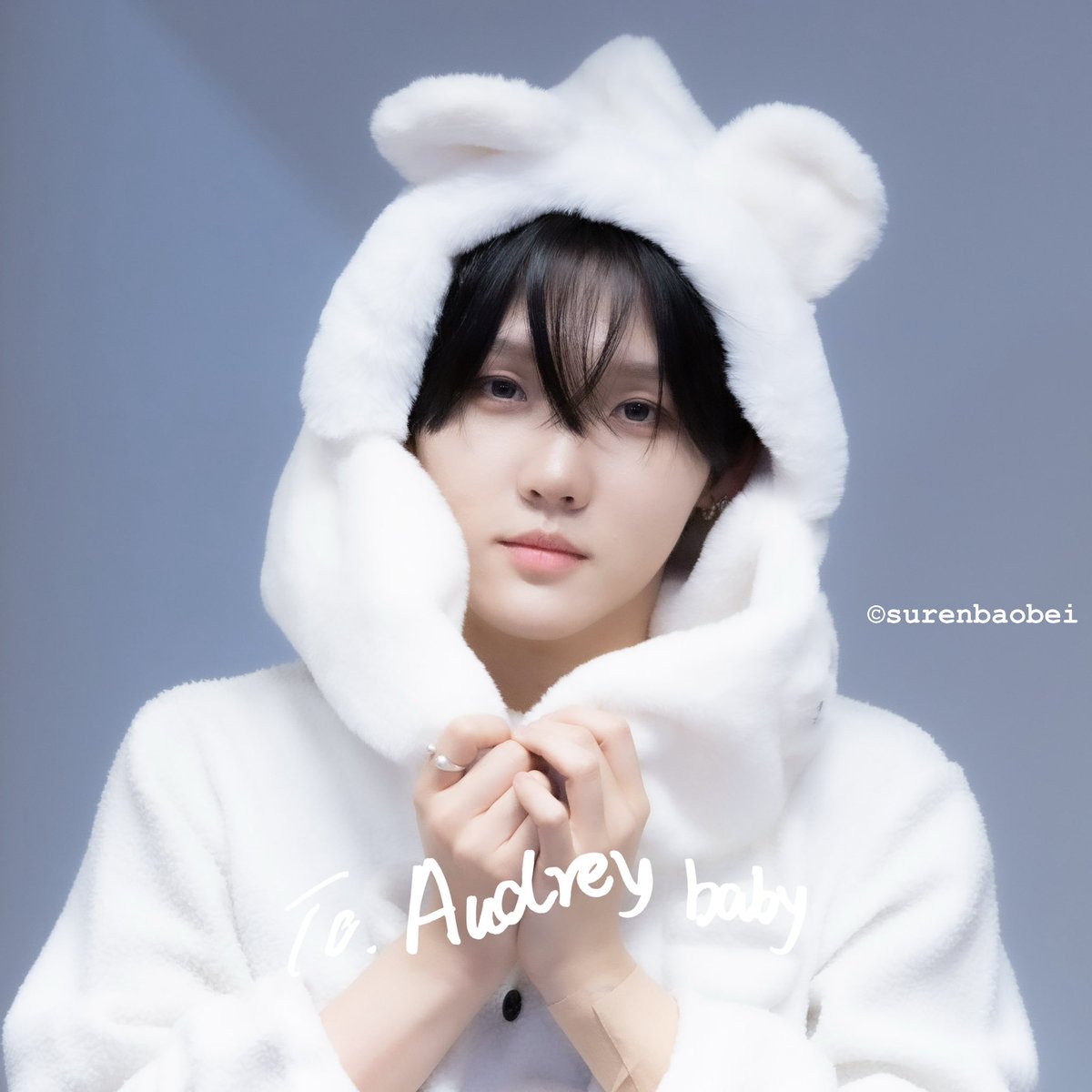 surenbaobei's tweet photo. 260502.  MODYSSEY APPLEMUSIC FANSIGN

北极熊 🐻‍❄️

#SUREN #수런 #薛苏仁 #シュエスーレン #MODYSSEY #모디세이 https://t.co/AWBou81EGZ