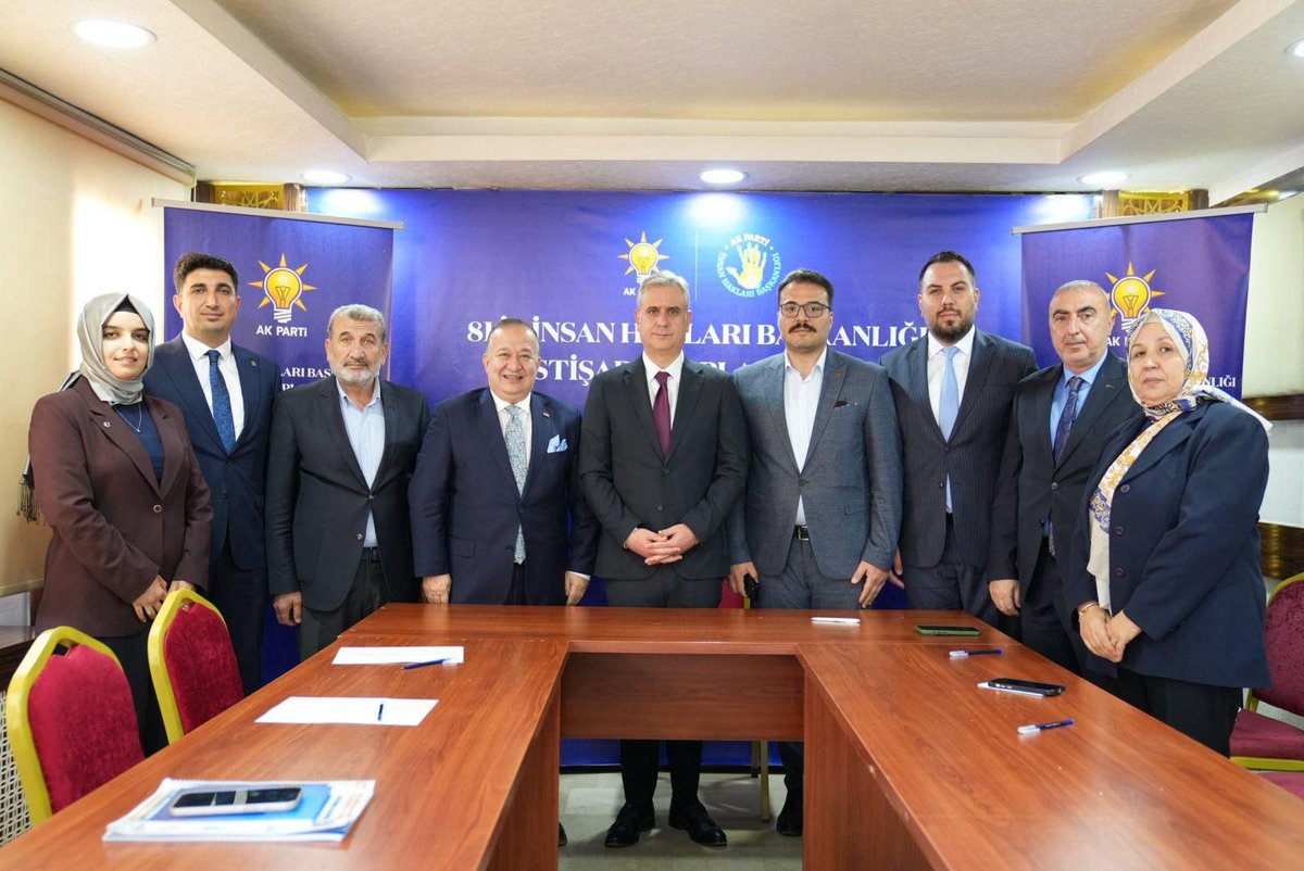 İl İnsan Hakları Başkanımız Işın Mediha Haskol Şahin, Genel Başkan Yardımcımız Sn. Prof. Dr. Hasan Basri Yalçın’ın başkanlığında, Sivas İl Başkanlığımızda düzenlenen bölge toplantısına katılım sağladı.