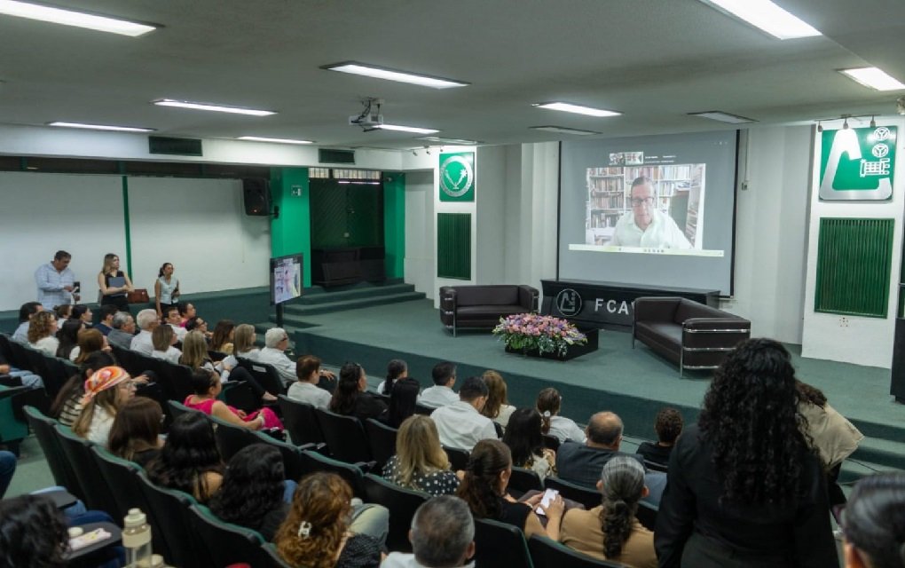 optimusinforma's tweet image. #UAT UAT lleva a cabo simposio “IA: Habilidades, emociones, redes y profesión” - optimusinformativo.com/uat/uat-lleva-…
#OptimusInformativo #Noticias #País #México #Tamaulipas