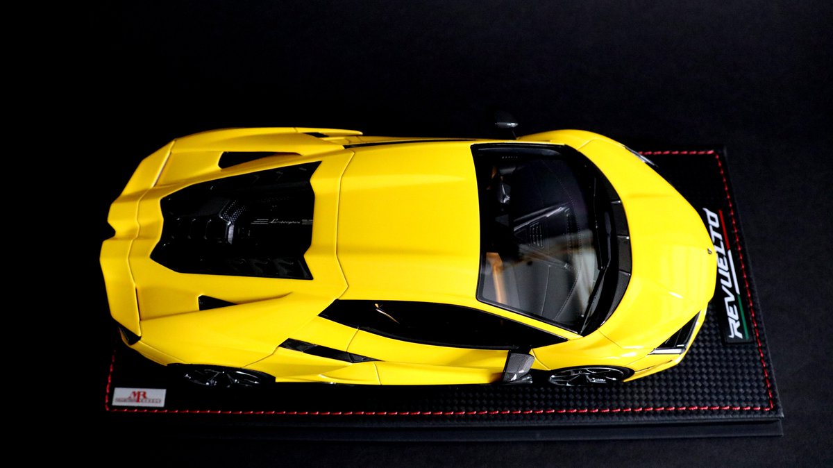 LegendMCars's tweet image. 2024 #Lamborghini Revuelto at 1:18 scale, hand-made in #Italy &amp;amp; officially licensed by Lamborghini - 09 of 49 examples in the world.
------------------------------------------------------------