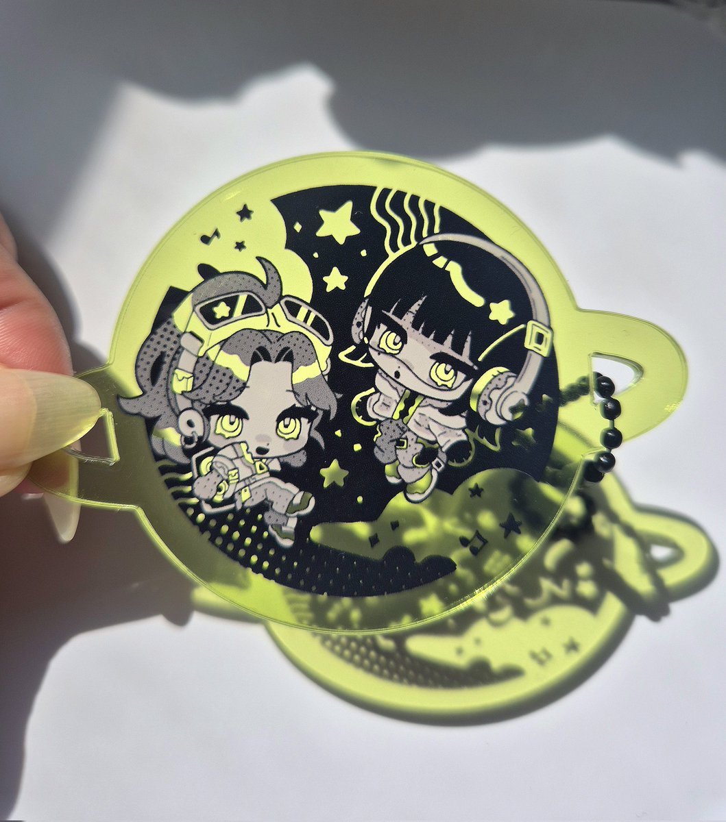 misu 😓🤡 @ cf22 R-08 + 🛒📦 tweet media