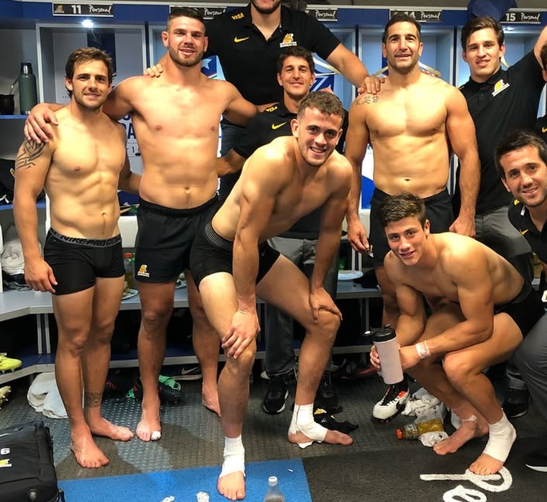 Male Locker Room tweet media