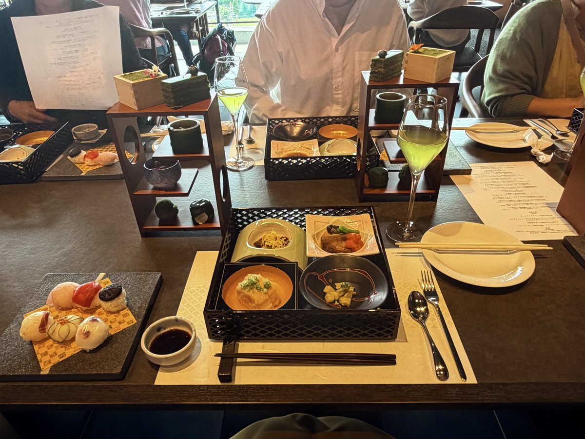 にのん︎︎ tweet media