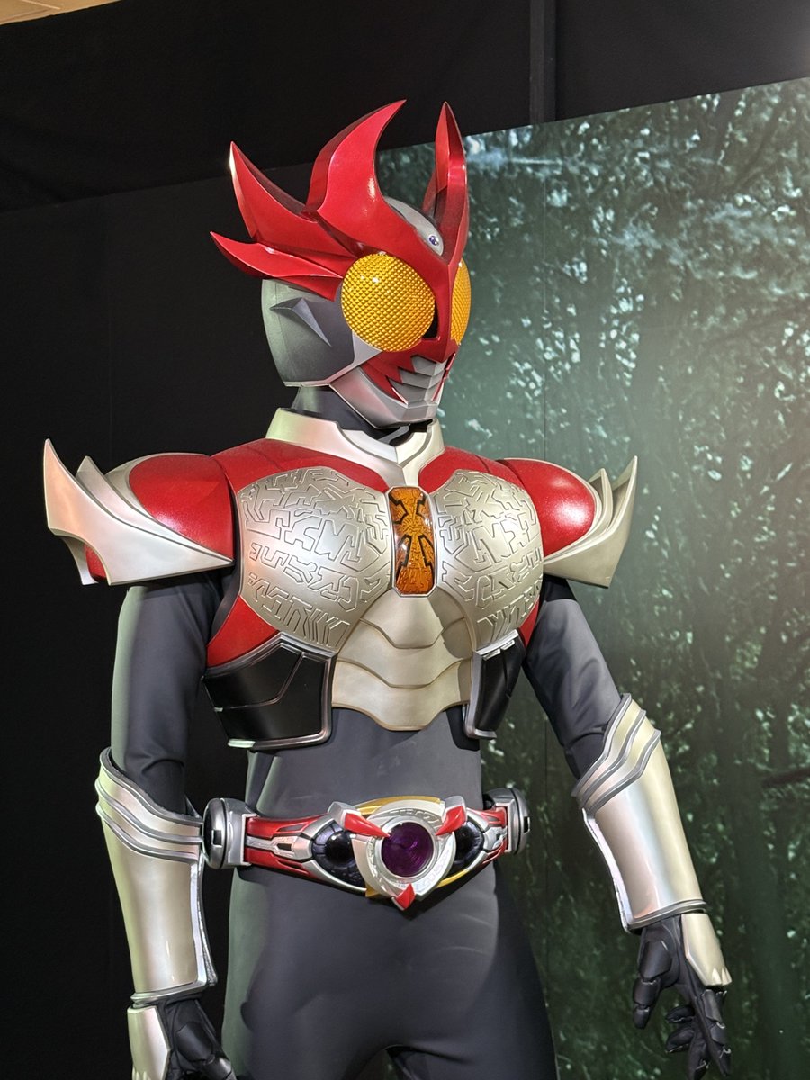シン tweet media
