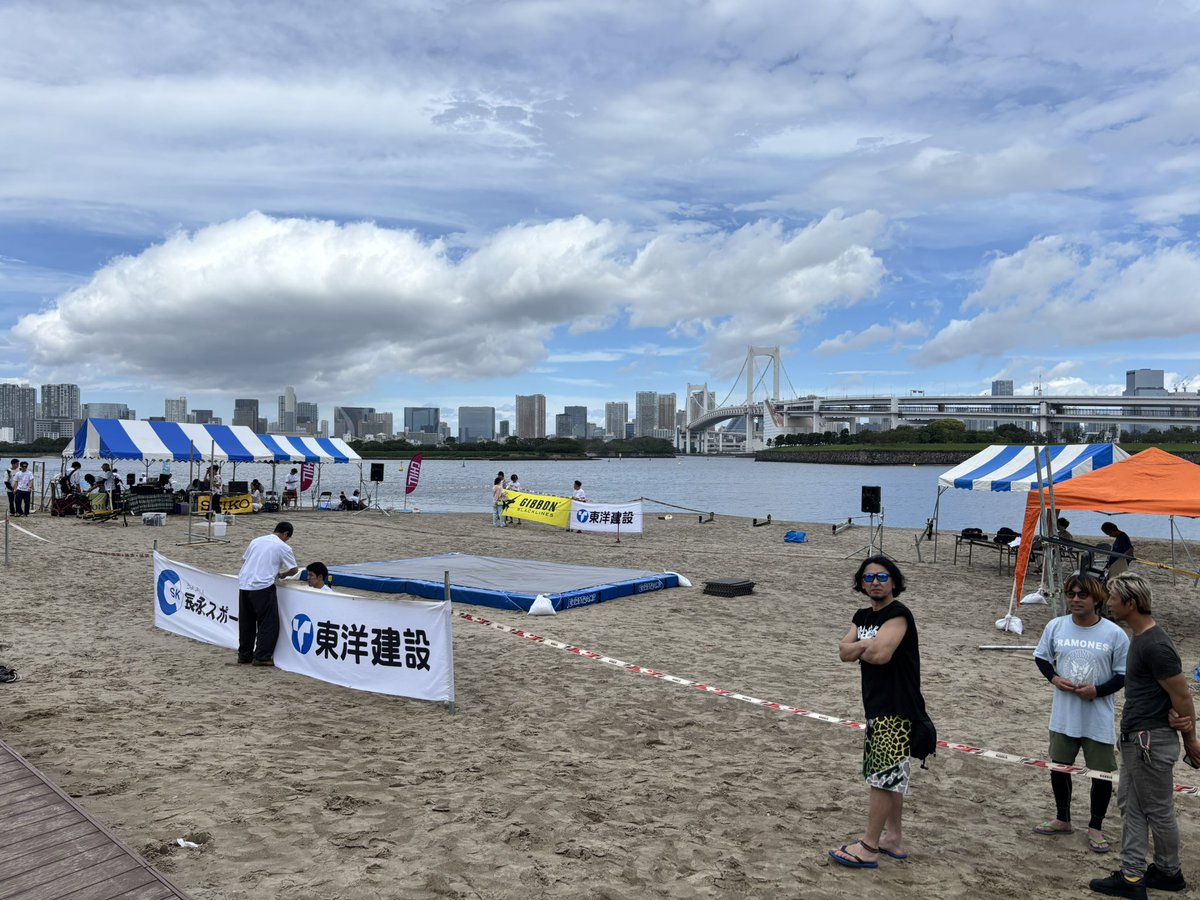 KENG0202's tweet photo. 今日、明日とお台場海浜公園にて
スラックラインビーチゲームスにてDJ🏝️ https://t.co/HZeLxBOJQV