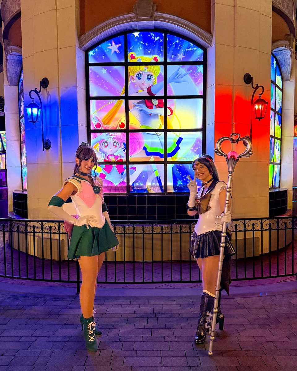 Ochibawolf's tweet photo. I can’t wait to share more from @UniStudios Fan Fest Nights! https://t.co/awWCkcJkFb