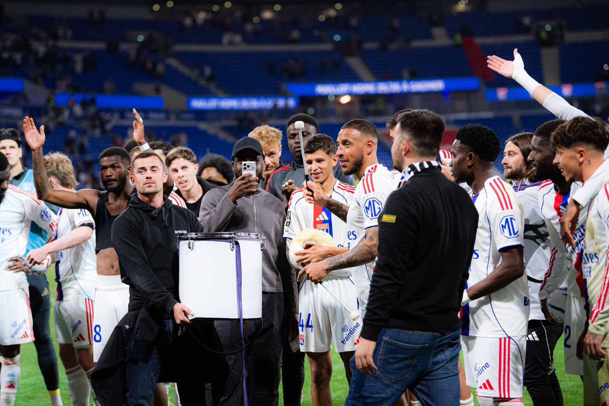 Corentin Tolisso tweet media