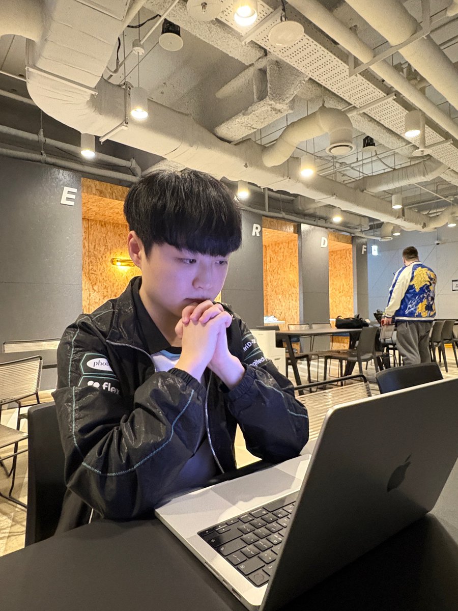 나정이!! tweet media