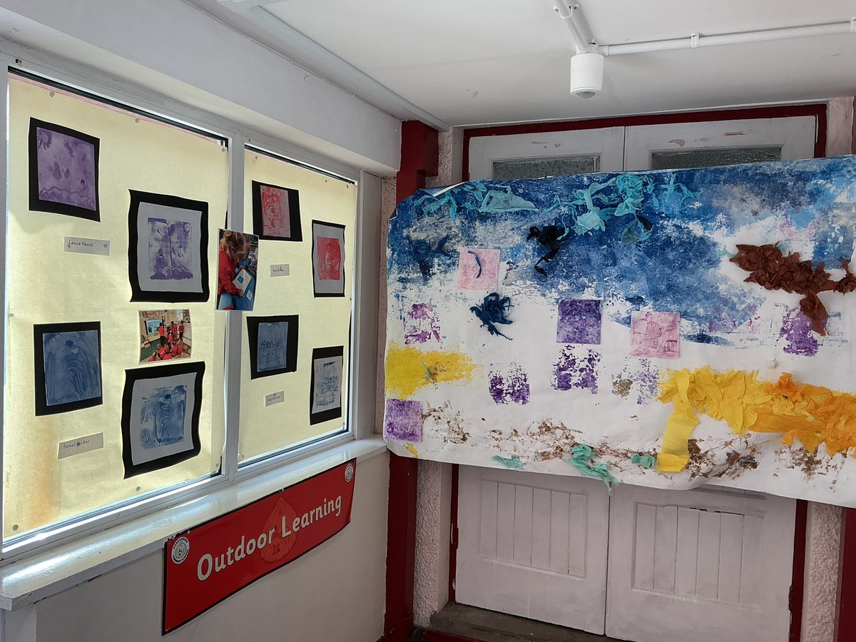 Penclawdd's tweet photo. We loved showcasing our prints and art work inspired by Sarah Hopkins. We were also able to see Sarah’s work on display in the hall. A real inspiration. We also used our newly learnt skills in our Literacy session to build our setting for our film portrayal of ‘Piper’. #PencEXP https://t.co/9r6ZC3yXFS