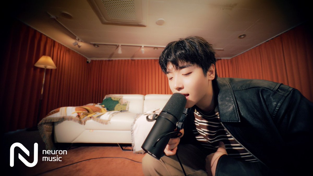 JUNGSOOMIN_twt's tweet image. [JUNGSOOMIN]

02 toxic
youtu.be/RS_yW4bF1Ps

Like a chemical you keep me addicted.

#정수민 #JUNGSOOMIN 
#hourglass #toxic