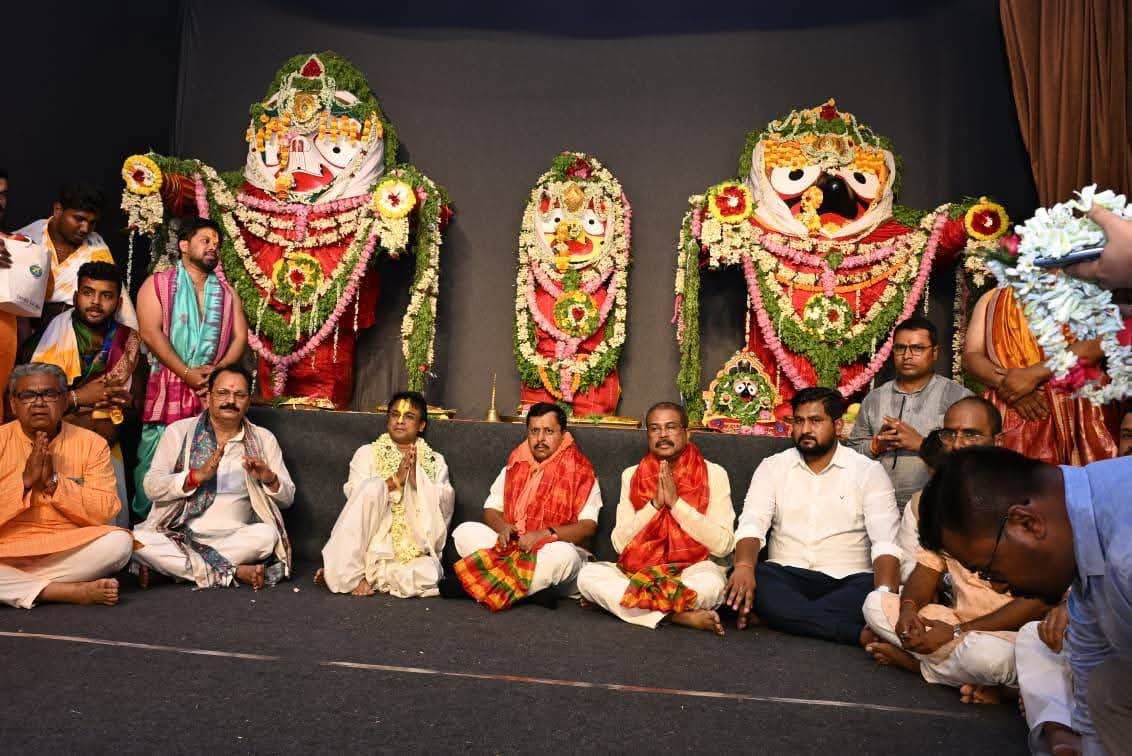 dashprabir's tweet photo. #BengalElectionUpdate BJP Leading in all Odia Dominant booths and winning in all seats where Odia leaders campaigned &amp; strategised in West Bengal Election.
#JayJagannath @BJP4India @BJPBengal https://t.co/zwwuHnCkDQ