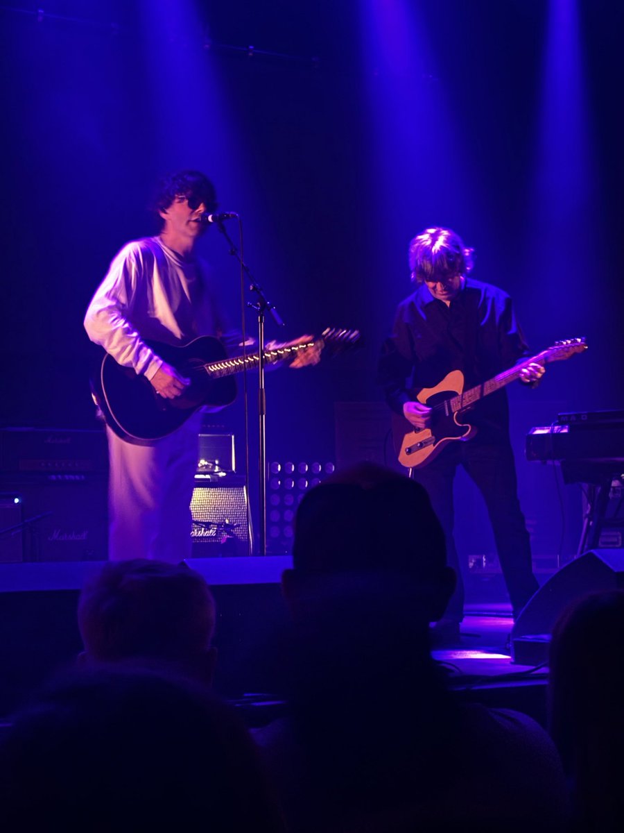 LiaFitz77's tweet photo. 💚Always the best 💚 what a night 🔥
@thecharlatans @Tim_Burgess @O2CityHall https://t.co/nruu8NUDtl