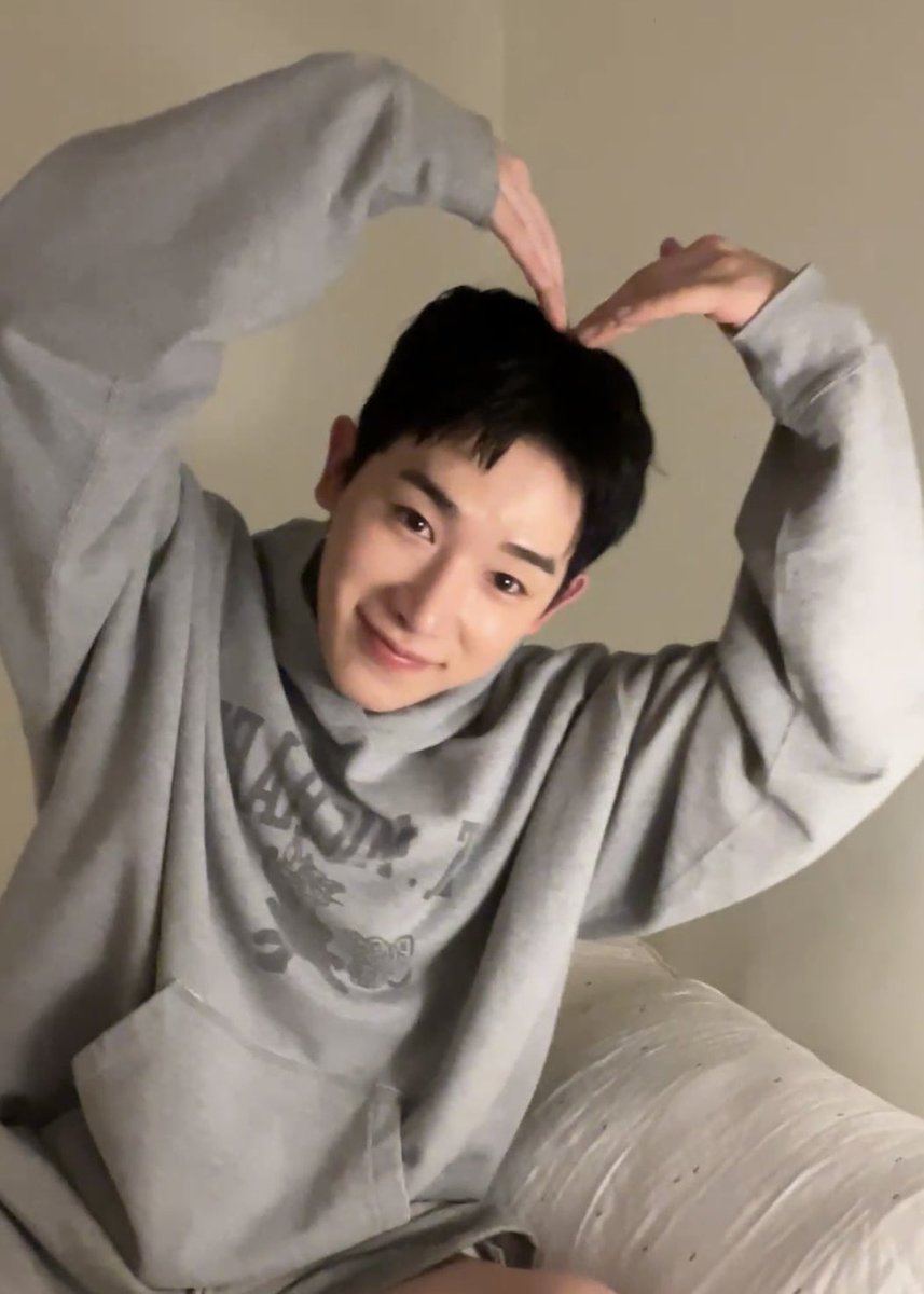 카페모카 tweet media