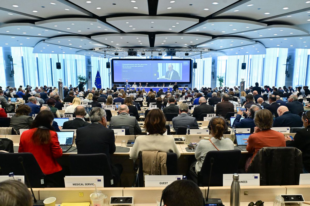 European Economic and Social Committee tweet media