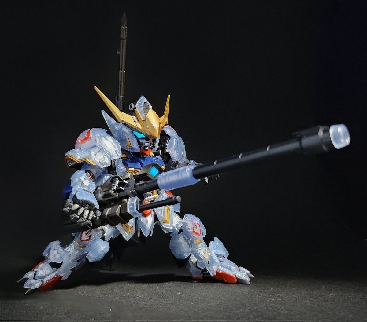 MGSD ガンダムバルバトス[ソリッドクリア]完成しました❗ 今回も、裏側