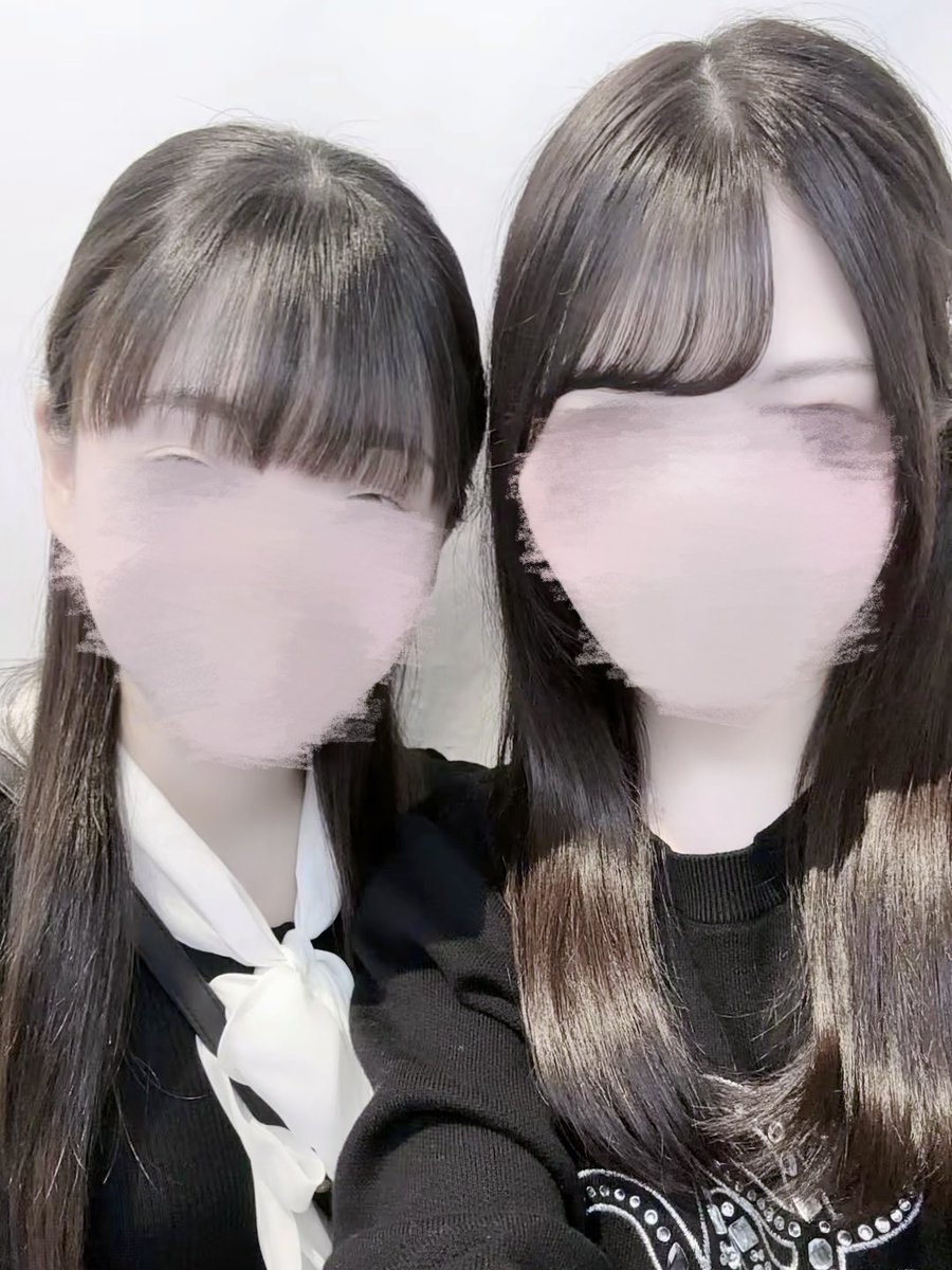 な♡ tweet media