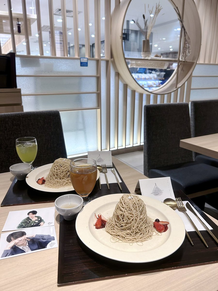 な♡ tweet media