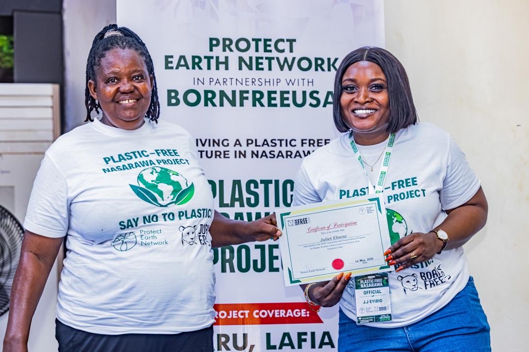 MohdHAbdullahi's tweet photo. The PLASTIC FREE NASARAWA 2026
WOMEN TRAINING & EMPOWERMENT PROGRAM facilitated by @ProtectEarthNet and supported by @BornFreeUSA took off at Youth Development Centre, Karu - Nasarawa State on 1st May, 2026 with the theme ‘Empowering Women for Sustainable Growth’. Excited with the turnout and active participation by market women under the phase  1 of the program. @janeeyibio 
#NoToPlasticWaste.