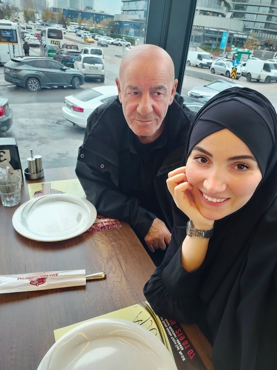 Aslıhan Elibol tweet media